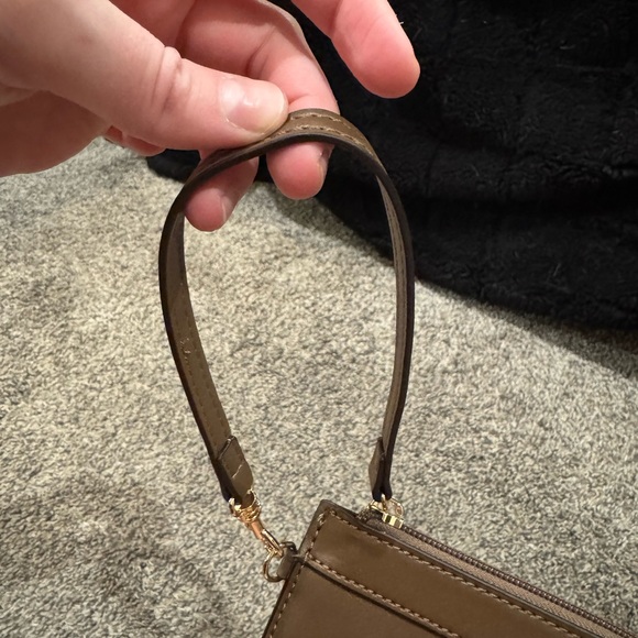 Nine West Brown Wristlet NWOT - Picture 4 of 7